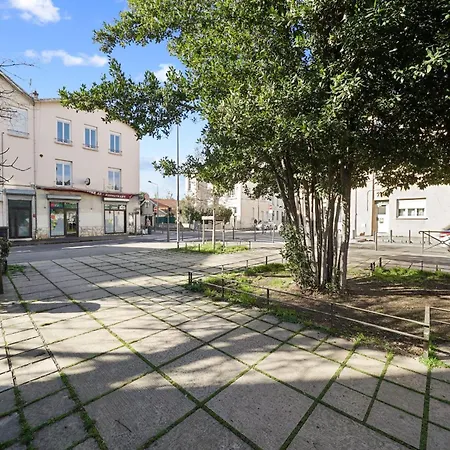 La Studette - Deux Pas Du Quartier Gratte-ciel Apartment Villeurbanne